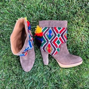 Jasper & Jeera embroidered boots, 6
